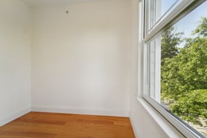 Summit Dr-0406-059.jpg