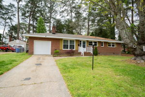 19 Sylvia Ln, Newport News, VA 23602, USA Photo 0