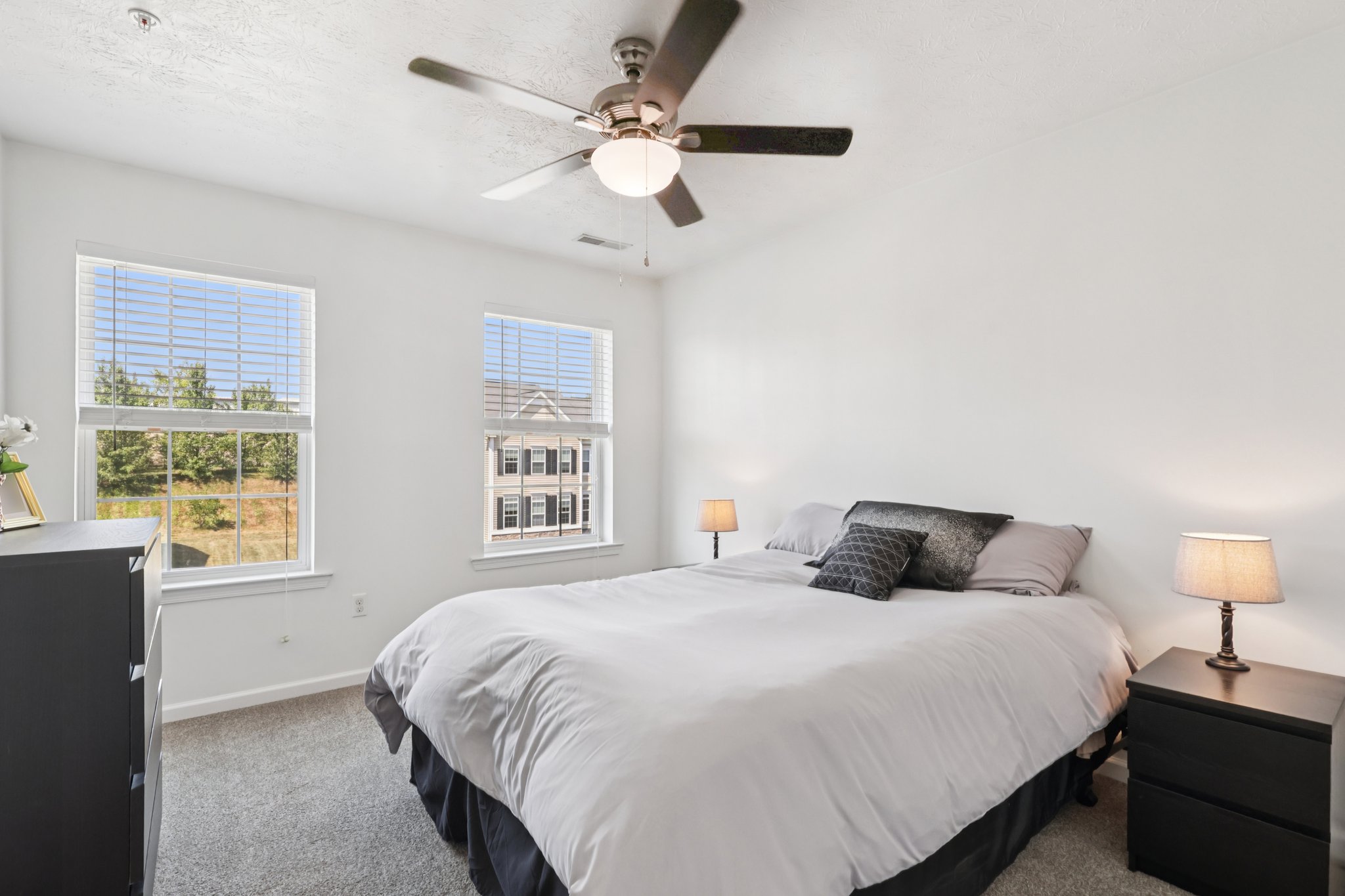 Truman Cir-S0208-034.jpg