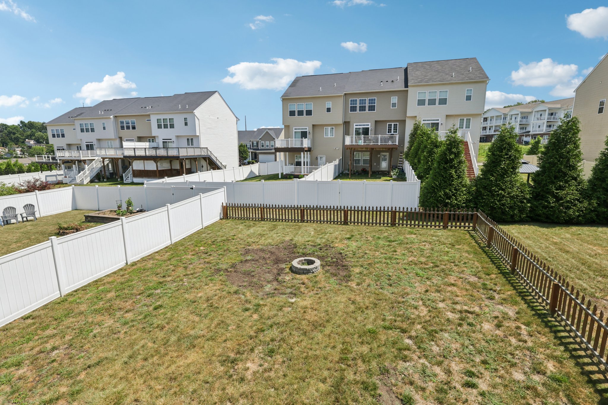 Truman Cir-S0208-050.jpg