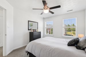 Truman Cir-S0208-035.jpg