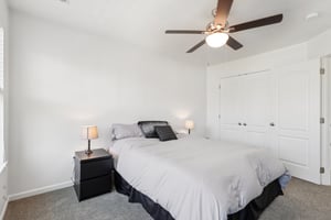Truman Cir-S0208-036.jpg