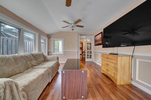  Photo 41