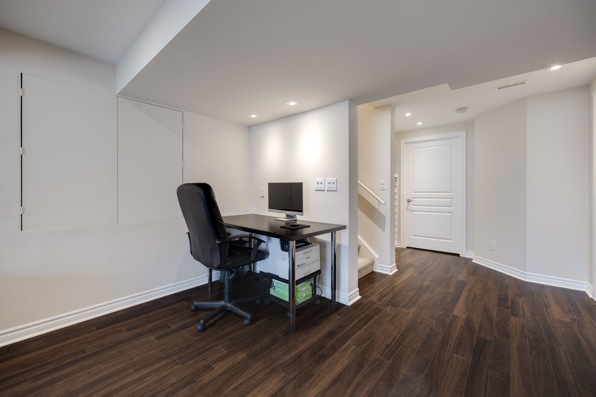 Aurora property showcase — delivered property photograph 36