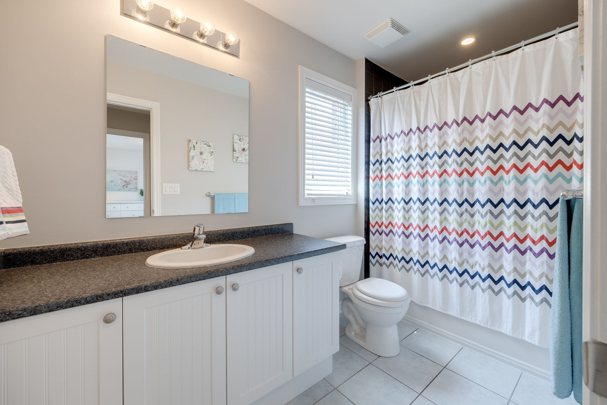 Aurora property showcase — delivered property photograph 33