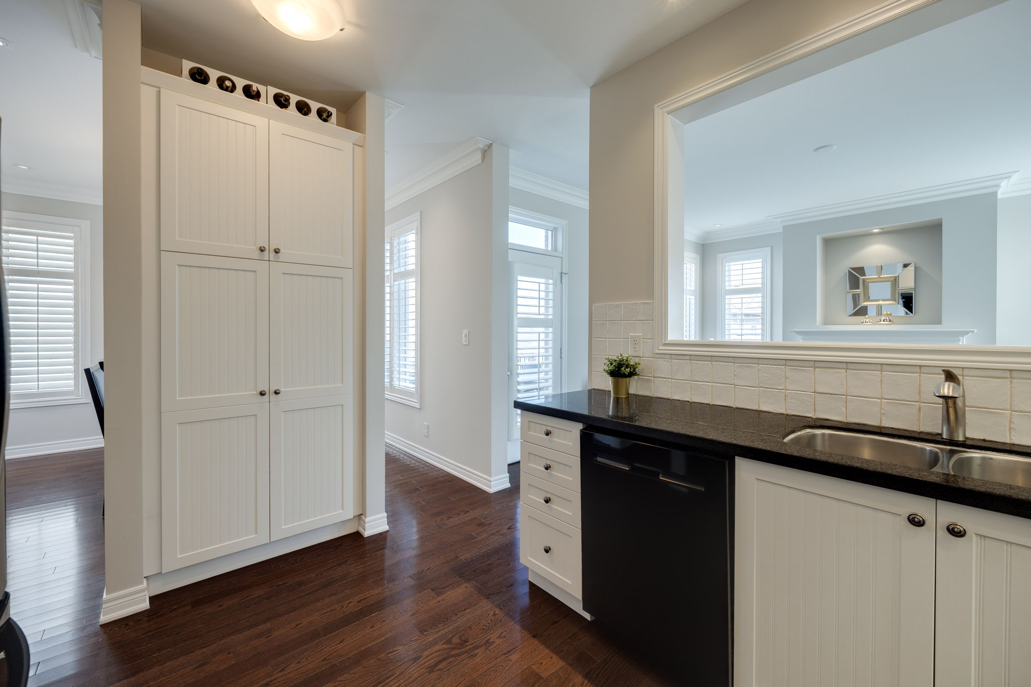 Aurora property showcase — delivered property photograph 9
