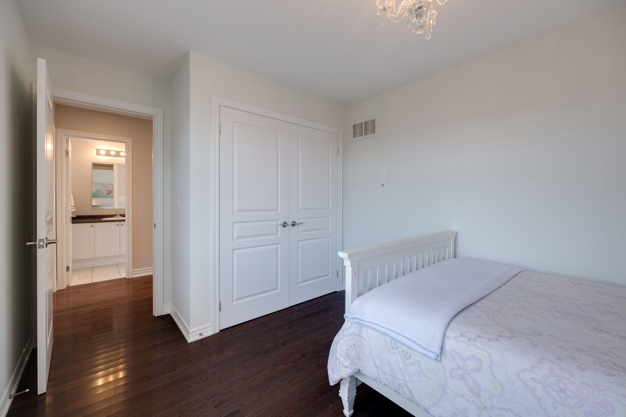 Aurora property showcase — delivered property photograph 30