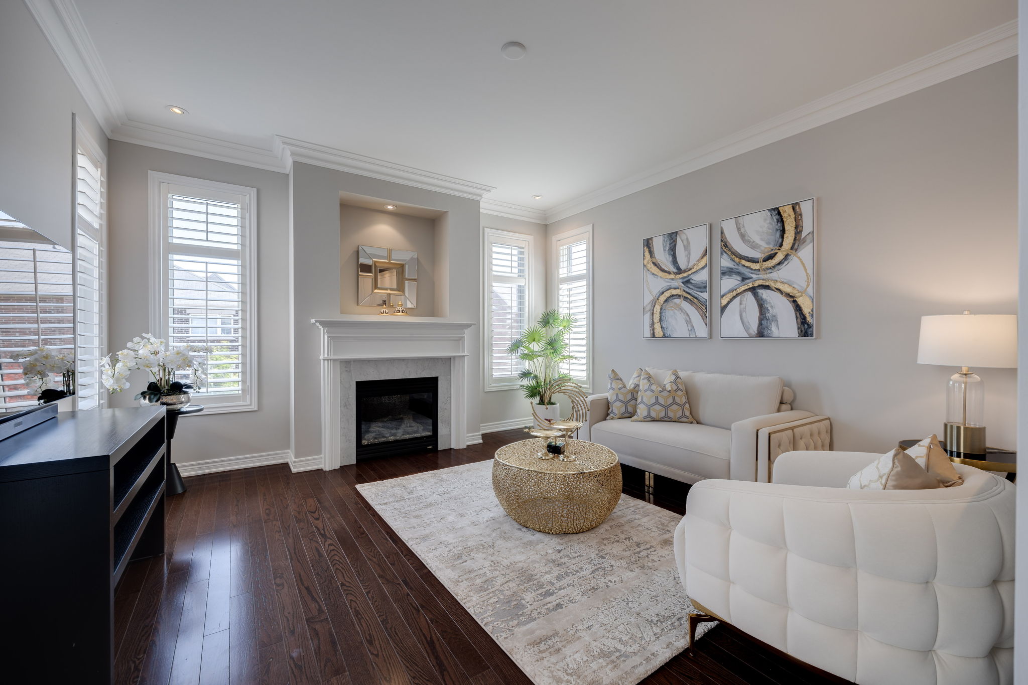 Aurora property showcase — delivered property photograph 10