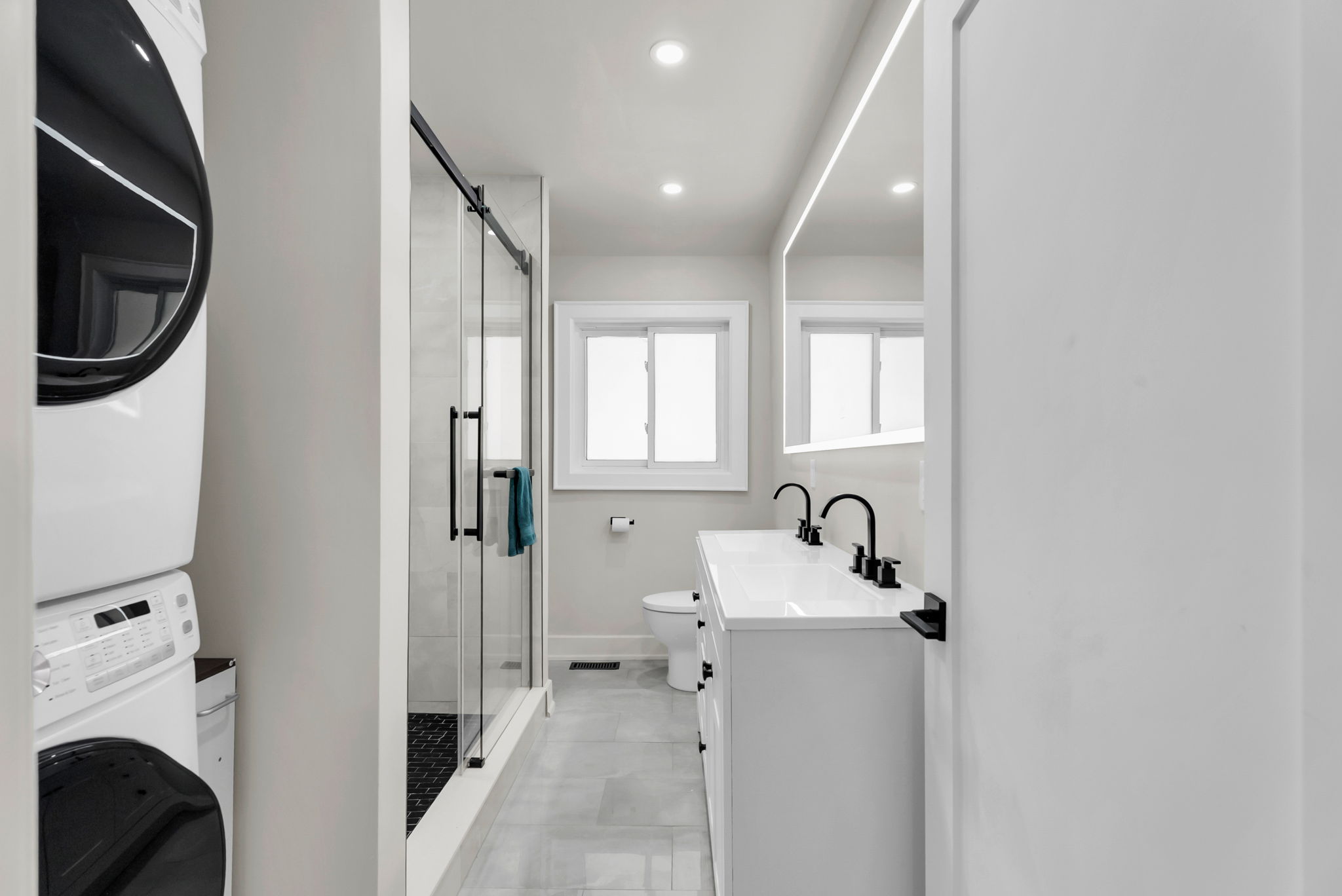 Bathroom/Laundry