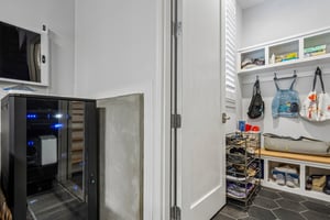 3rd St-S0206-020.jpg
