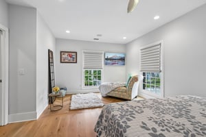 - 190 3rd St-S0906-015.jpg