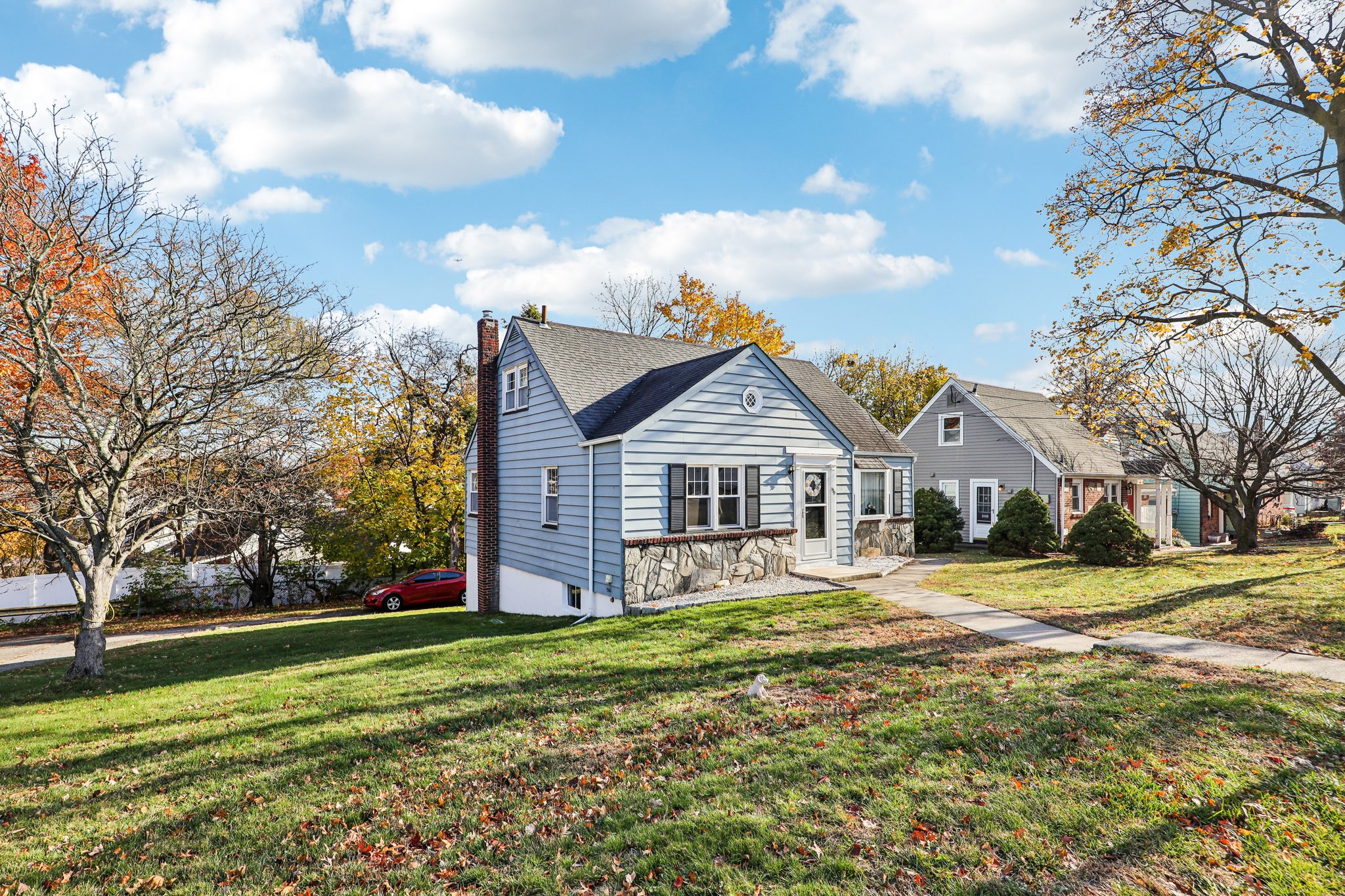 Bell St-S2111-002.jpg