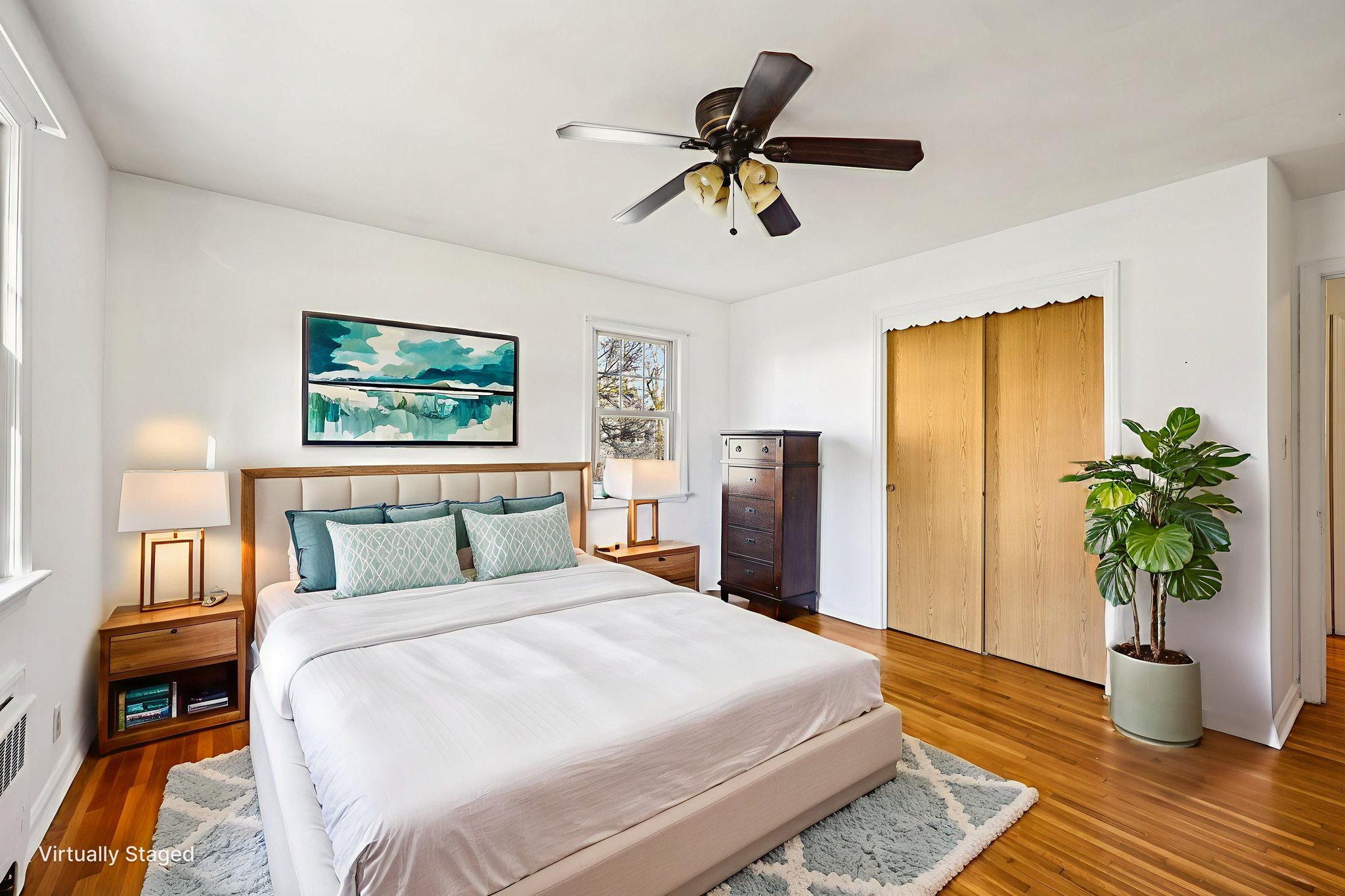 Bell St-S2111-028 virtually staged.jpeg