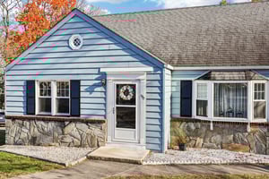 Bell St-S2111-004.jpg