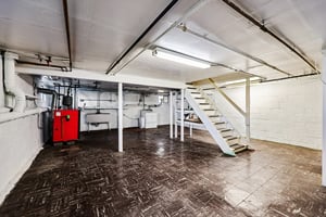 Bell St-S2111-038.jpg