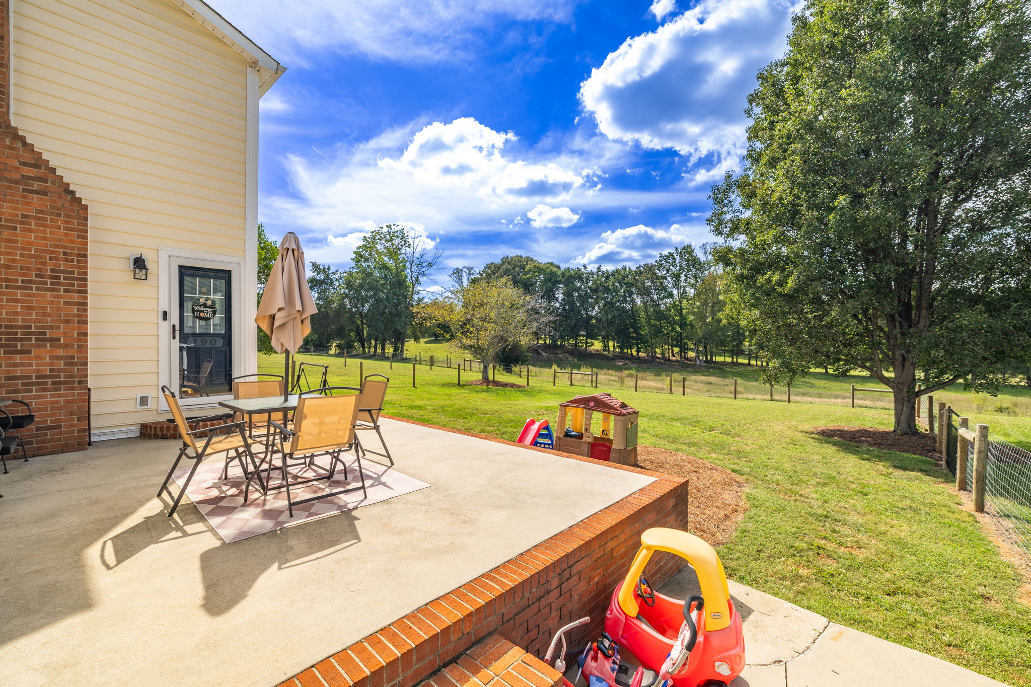190 E Plantation Cir-31
