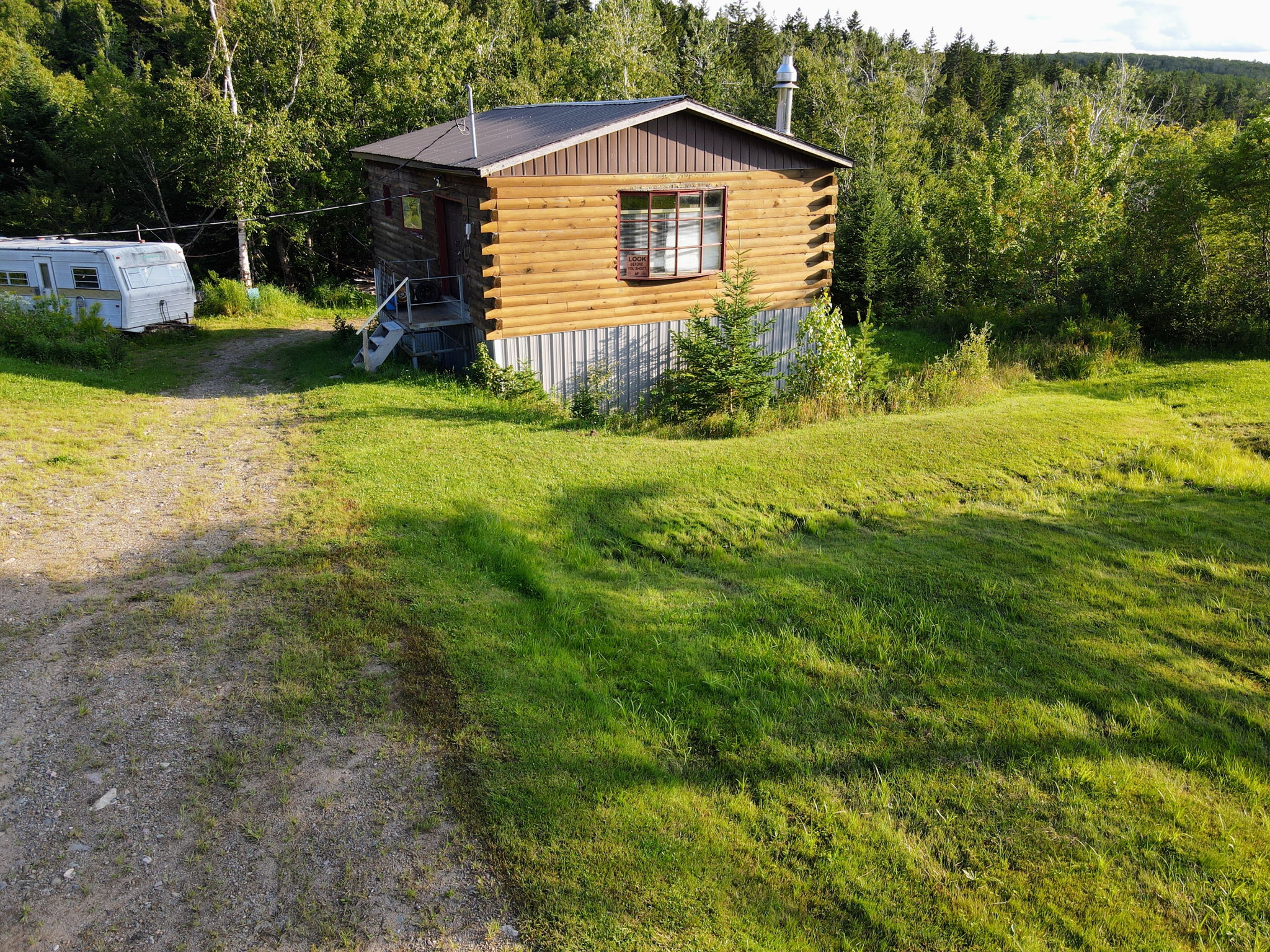  Photo 18