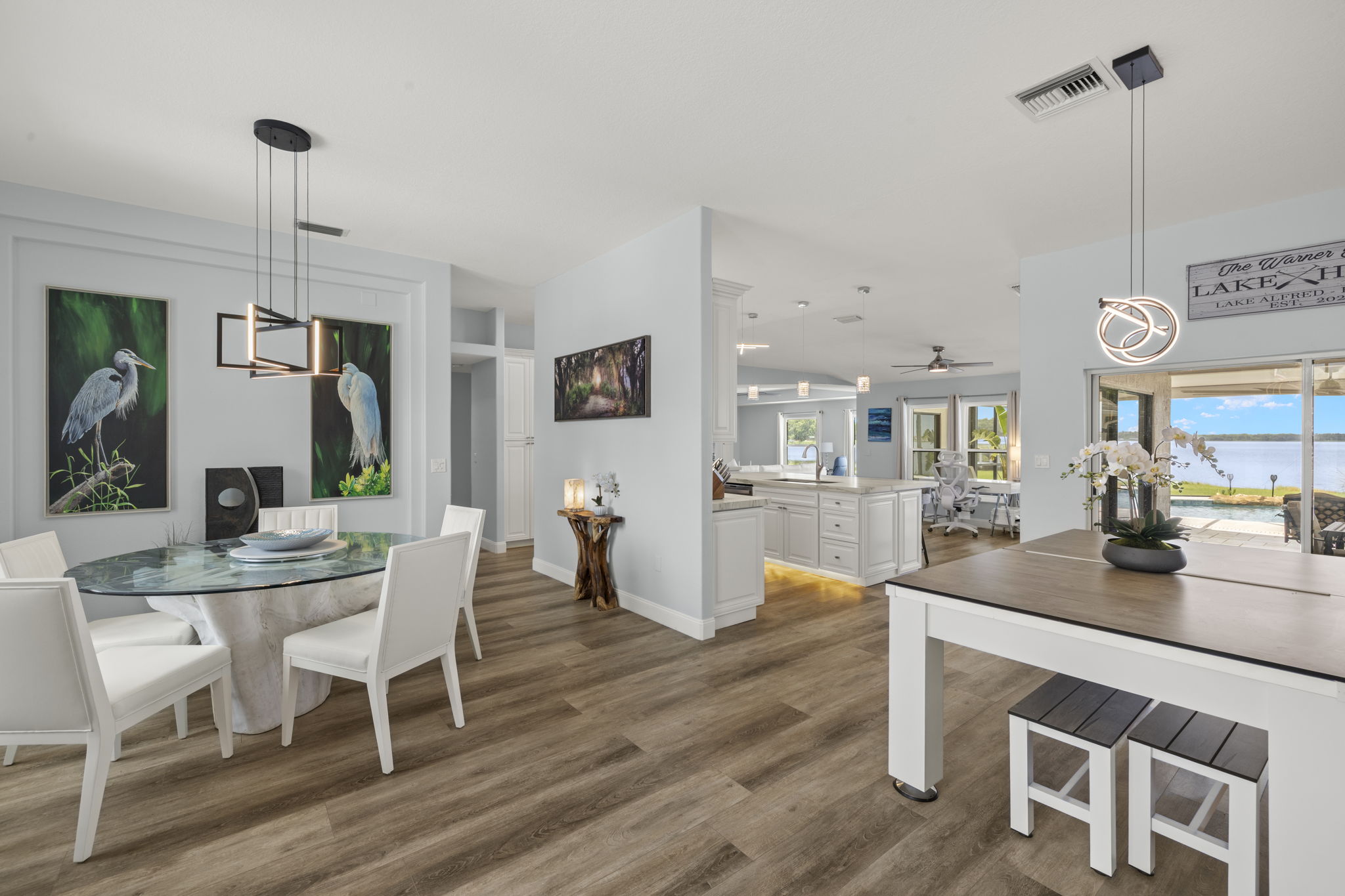 Breakfast Nook 2 of 2