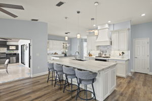 Breakfast Bar 2 of 2