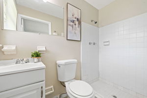  Photo 0