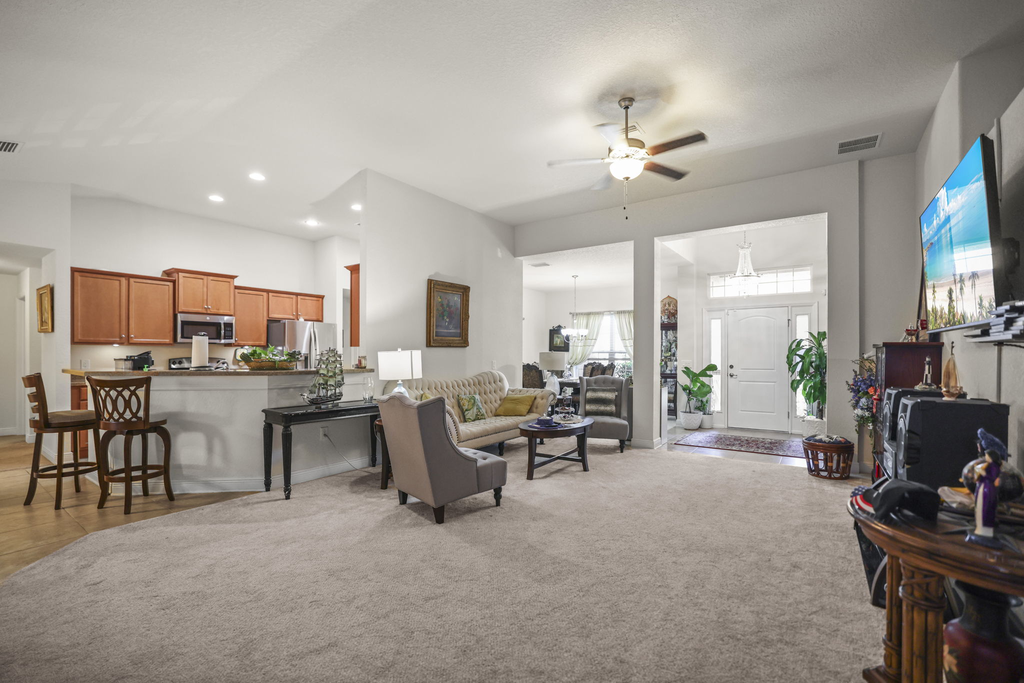 LR Kitchen - 495A9624