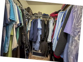 BR1 Closet 2 - IMG_7532