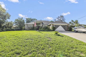 Front - 495A9708