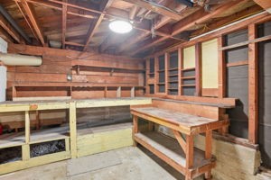  Photo 34
