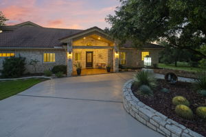  Photo 48