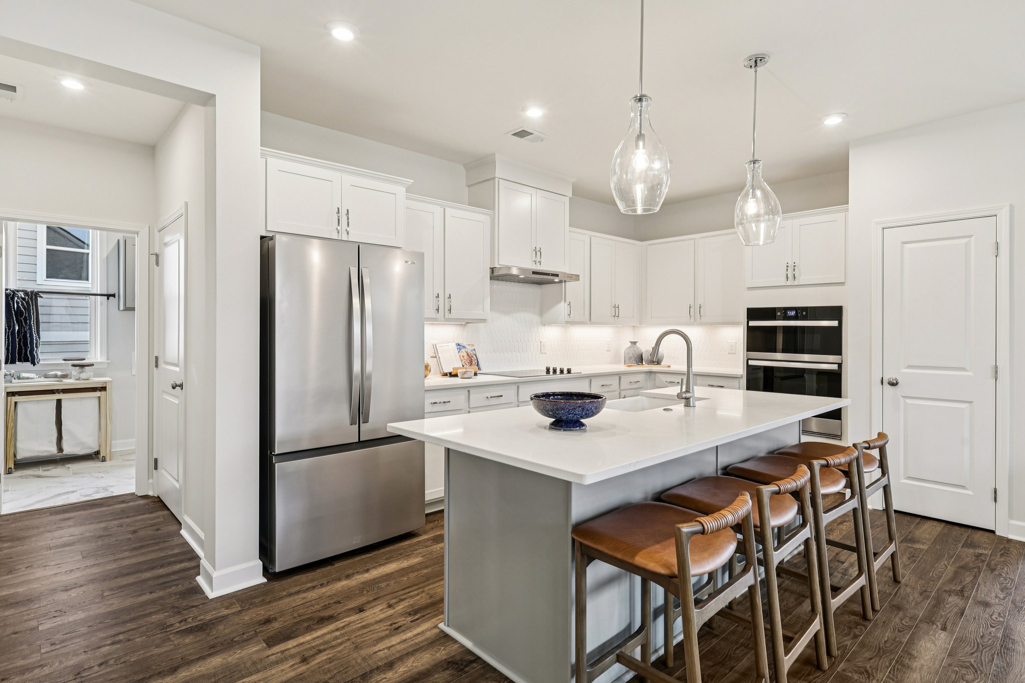 1900 Hildebrand Ln-S0212-016.jpg