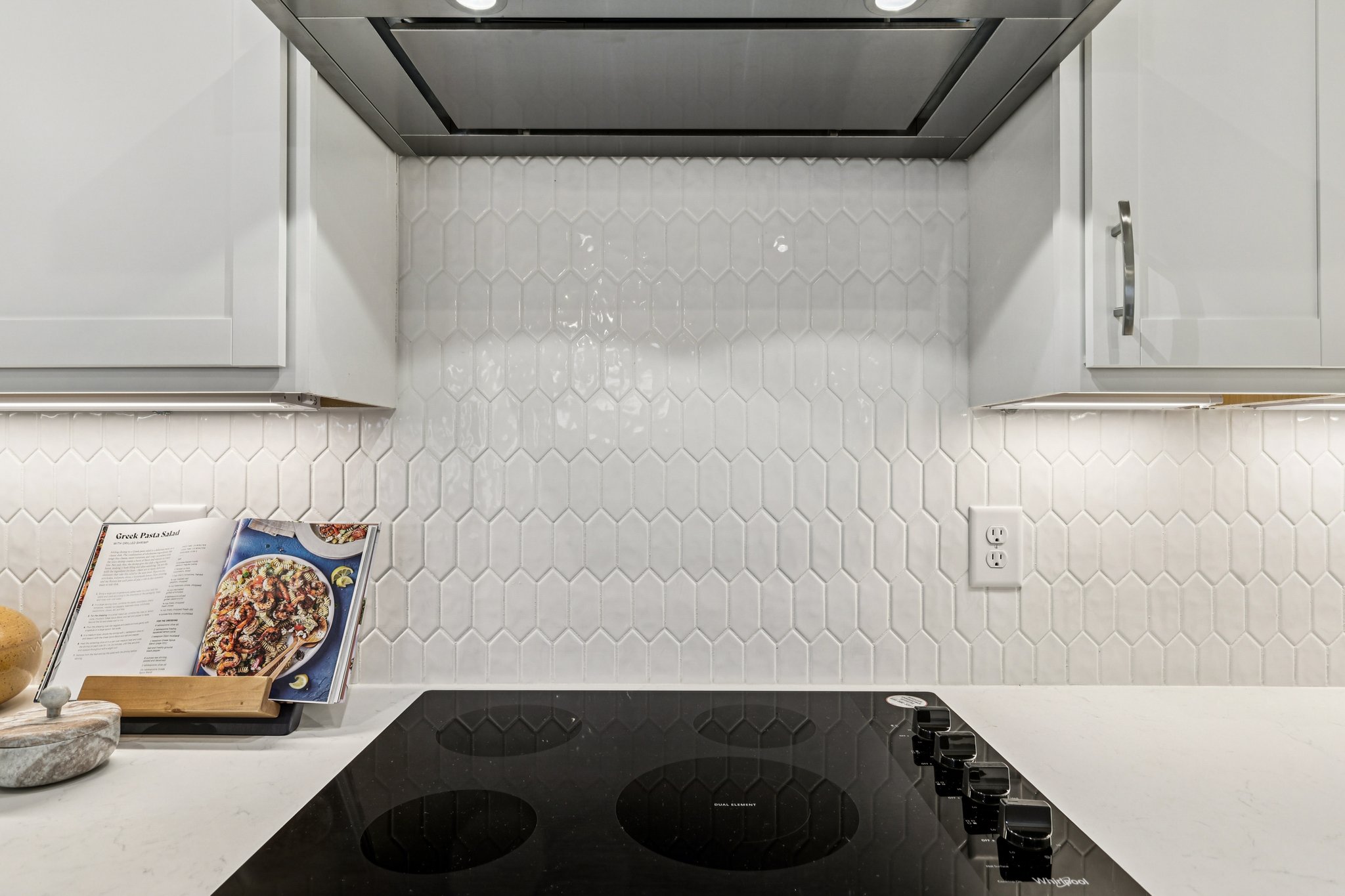 1900 Hildebrand Ln-S0212-021.jpg