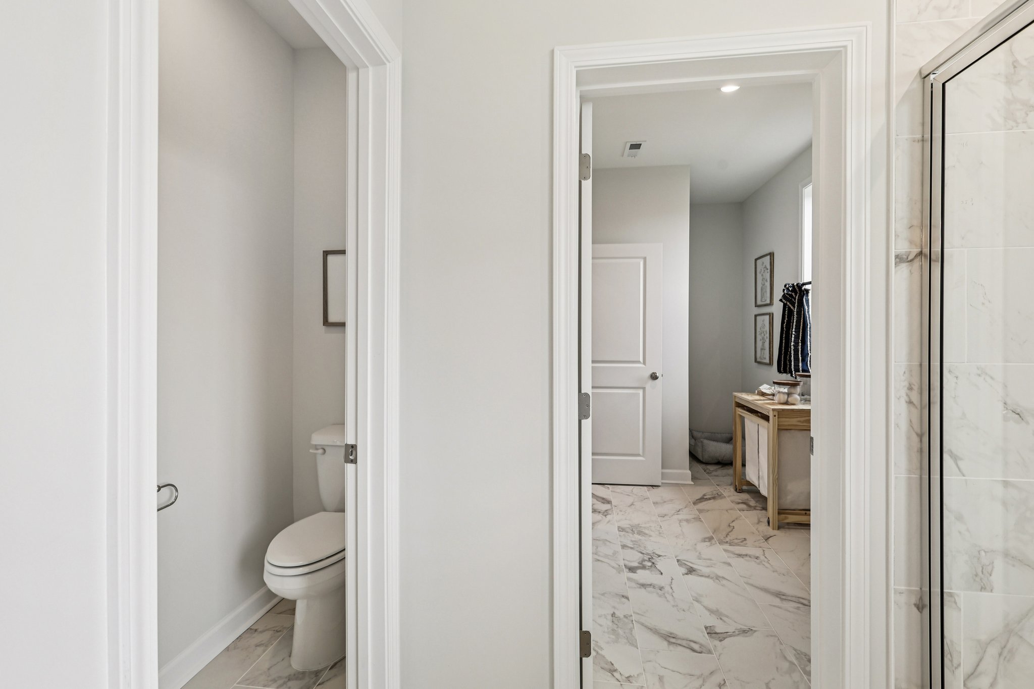 1900 Hildebrand Ln-S0212-039.jpg