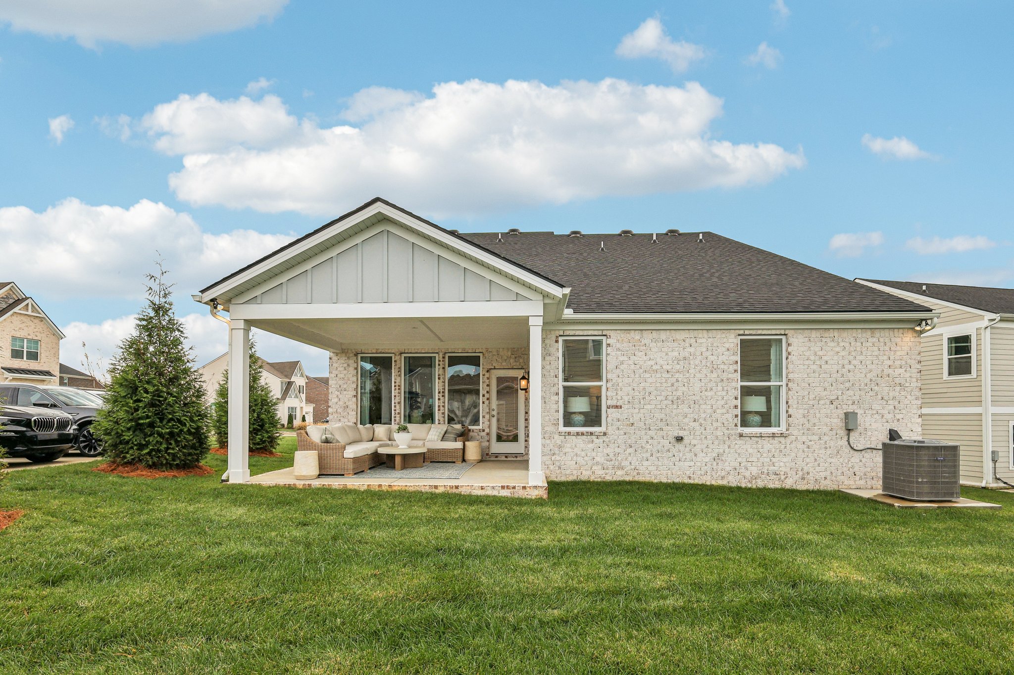 1900 Hildebrand Ln-S0212-065.jpg