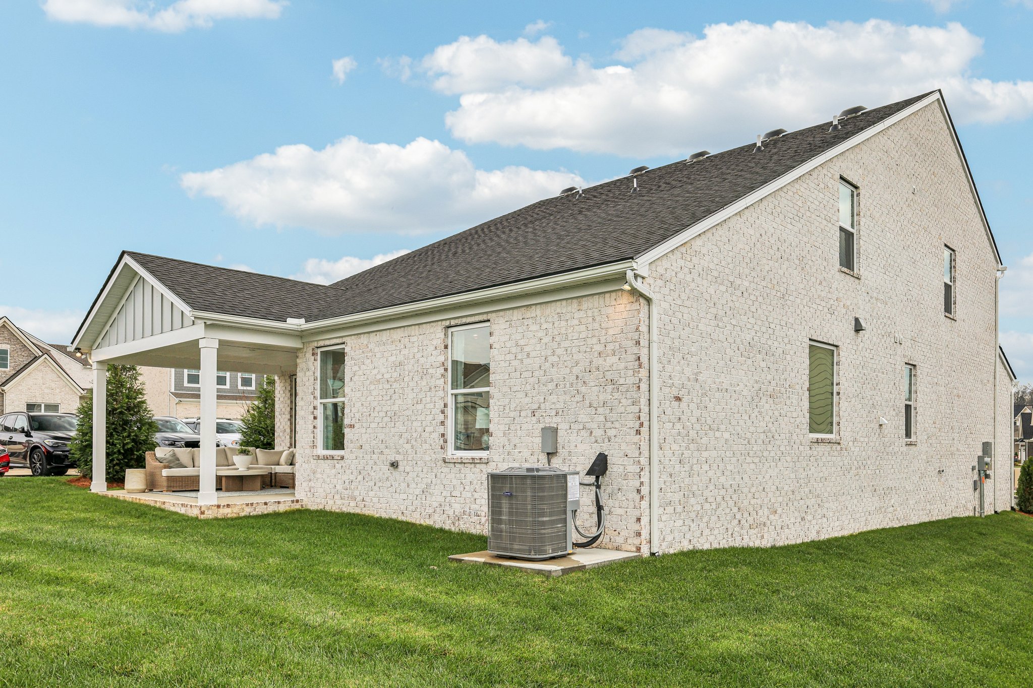 1900 Hildebrand Ln-S0212-068.jpg