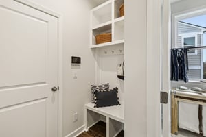 1900 Hildebrand Ln-S0212-030.jpg