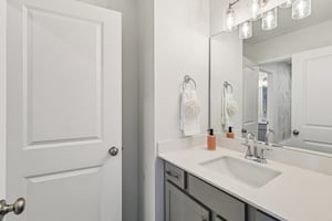 1900 Hildebrand Ln-S0212-050.jpg