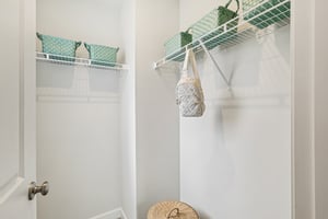 1900 Hildebrand Ln-S0212-054.jpg