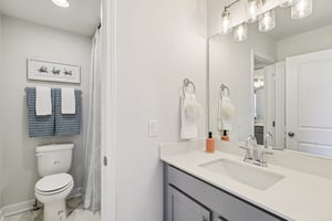 1900 Hildebrand Ln-S0212-055.jpg