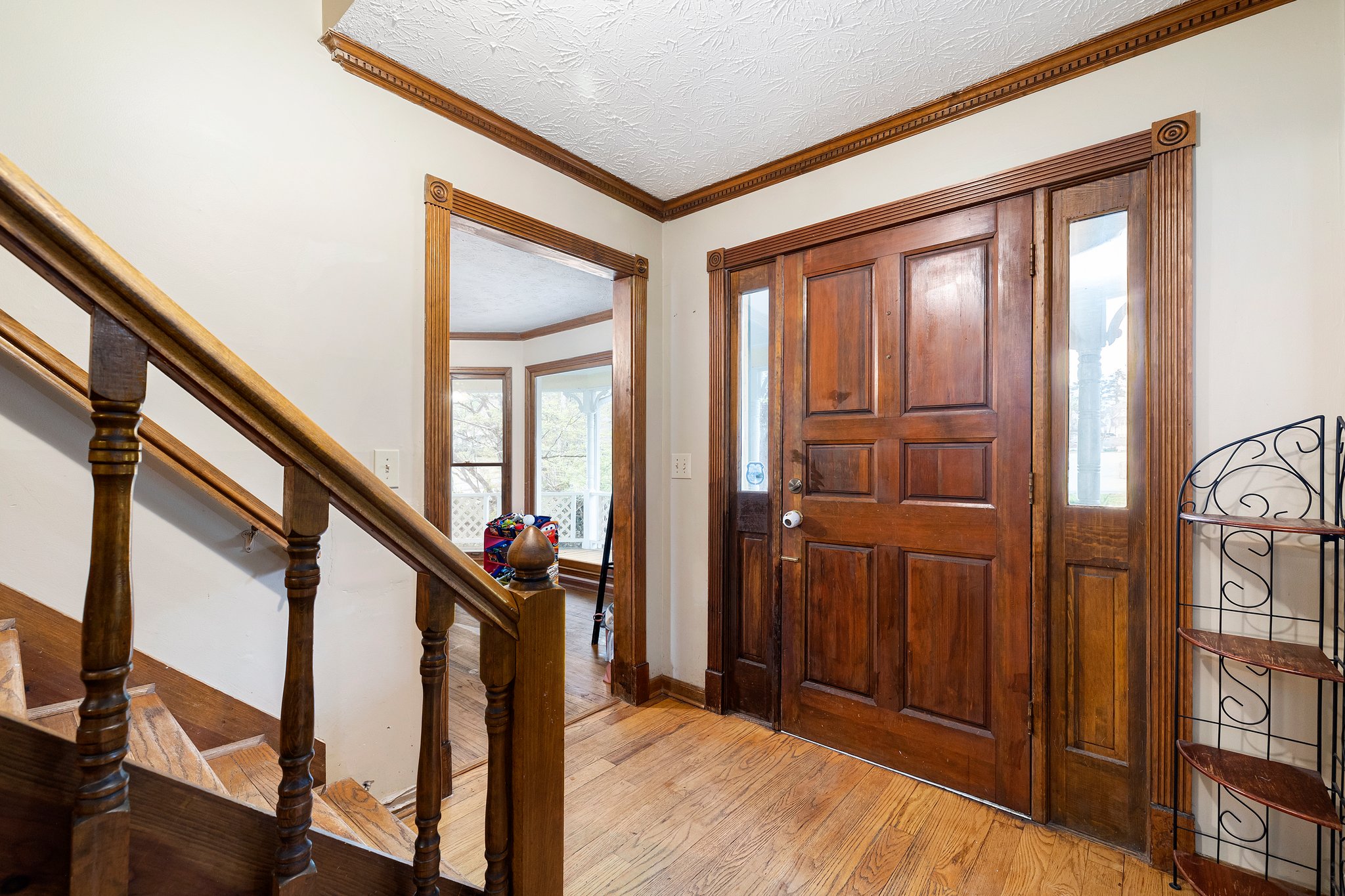 Welcoming entryway!