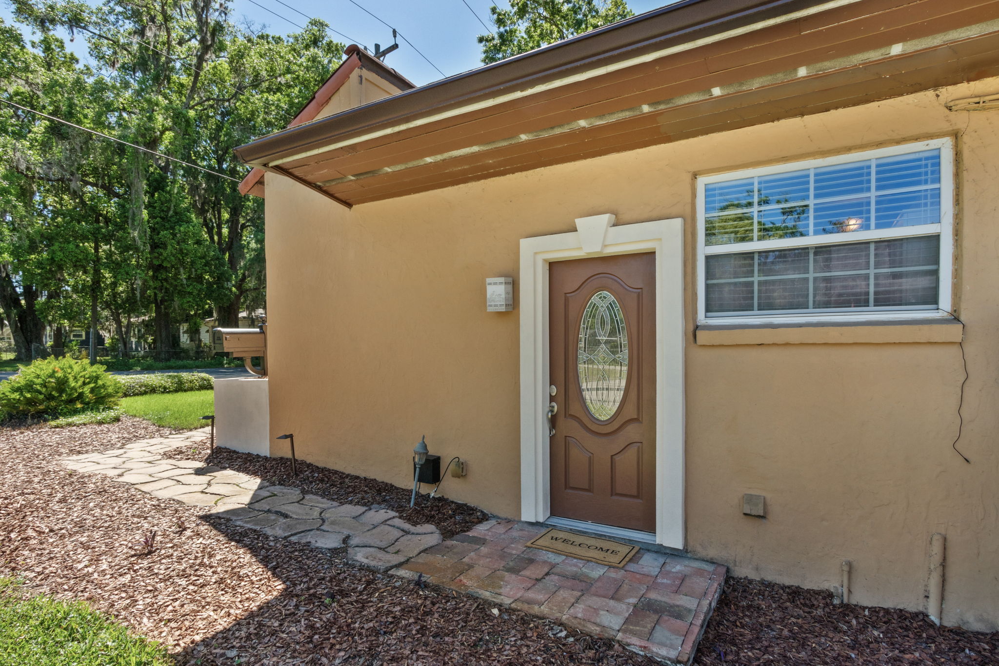 Front Entry Detail
