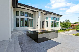  Photo 109