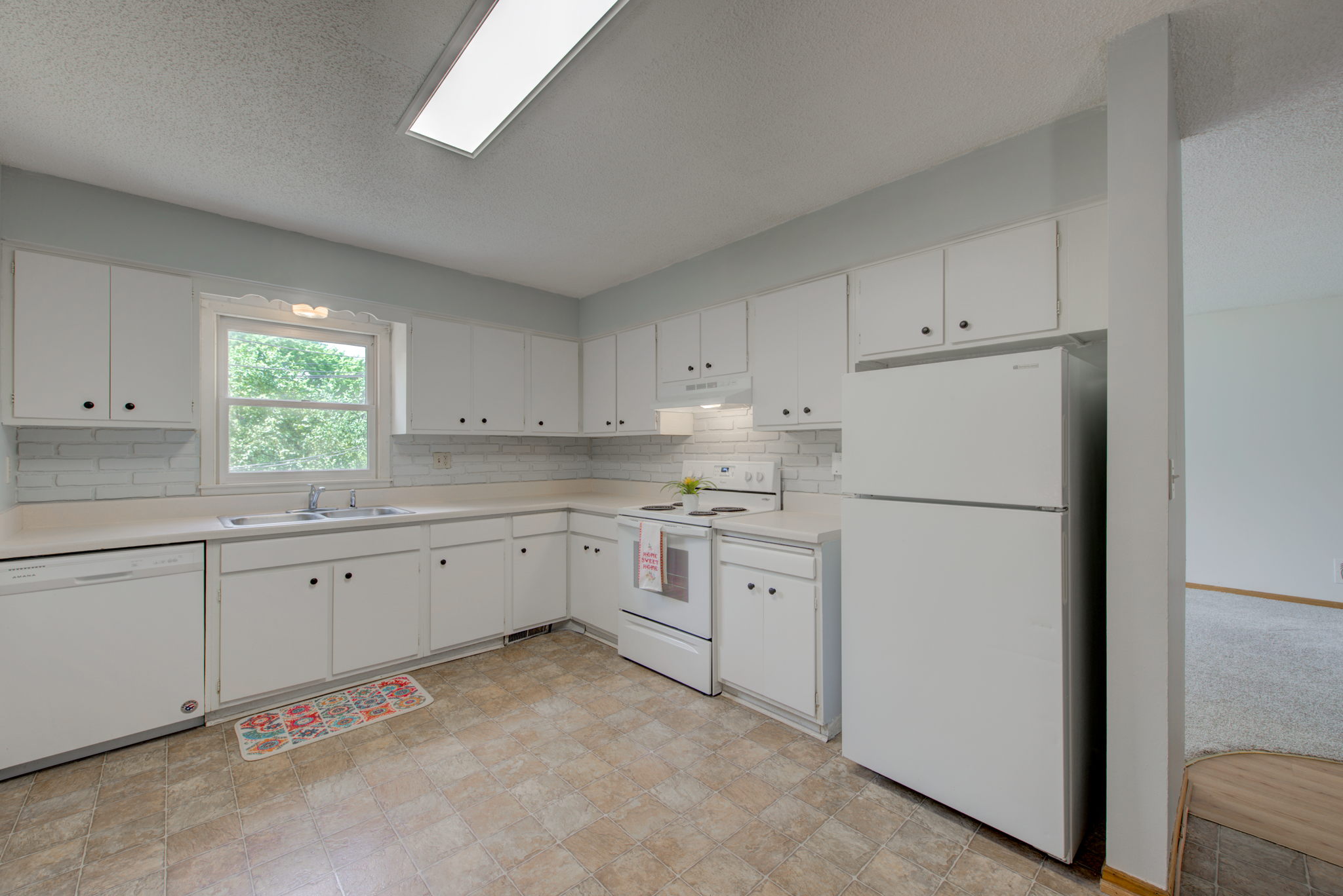 07 Kitchen
