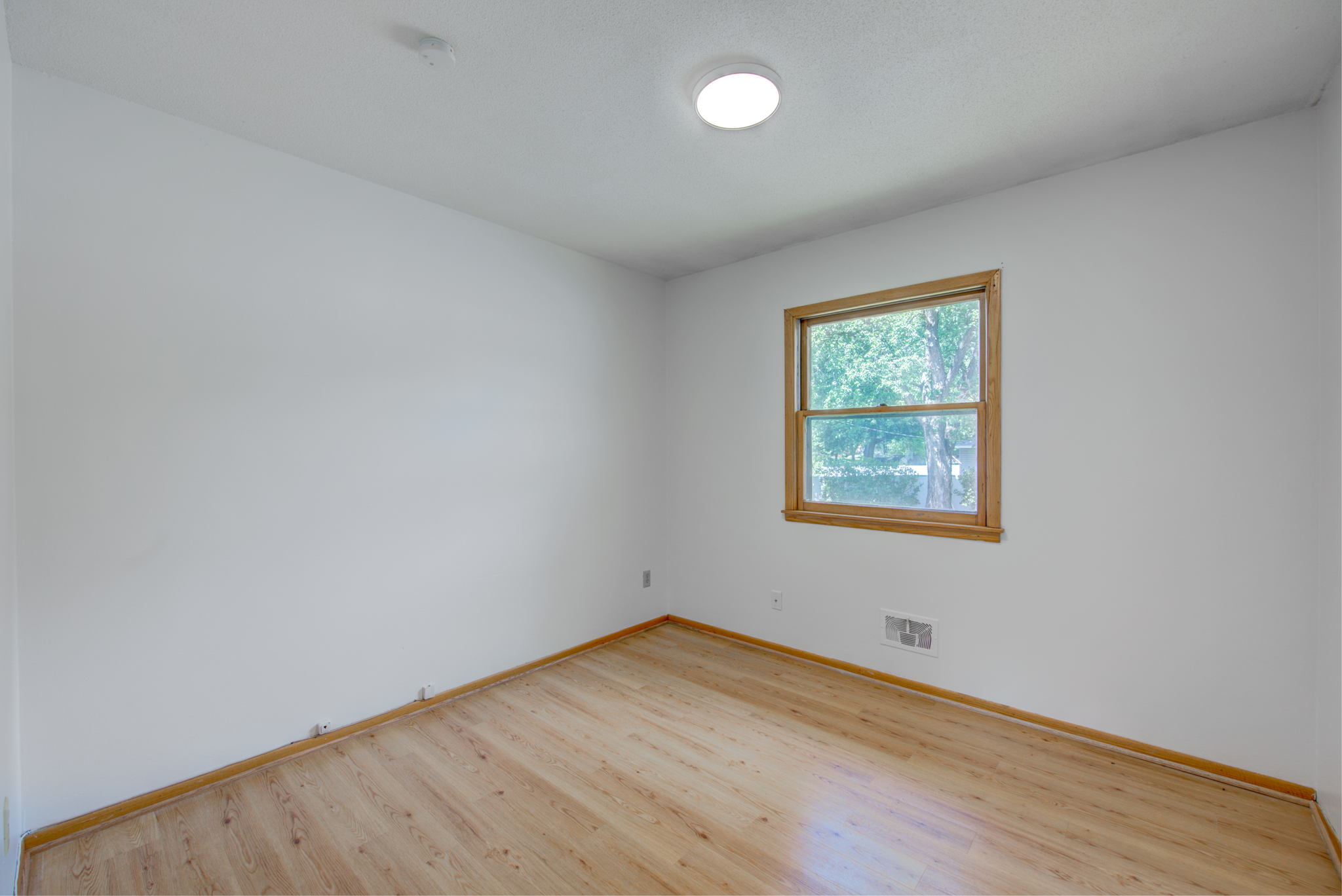 12 Bedroom 1