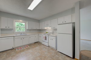 07 Kitchen