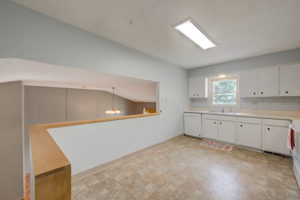 08 Kitchen