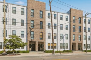 02-Exterior Front