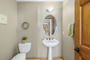  Photo 32