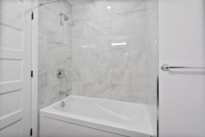  Photo 34