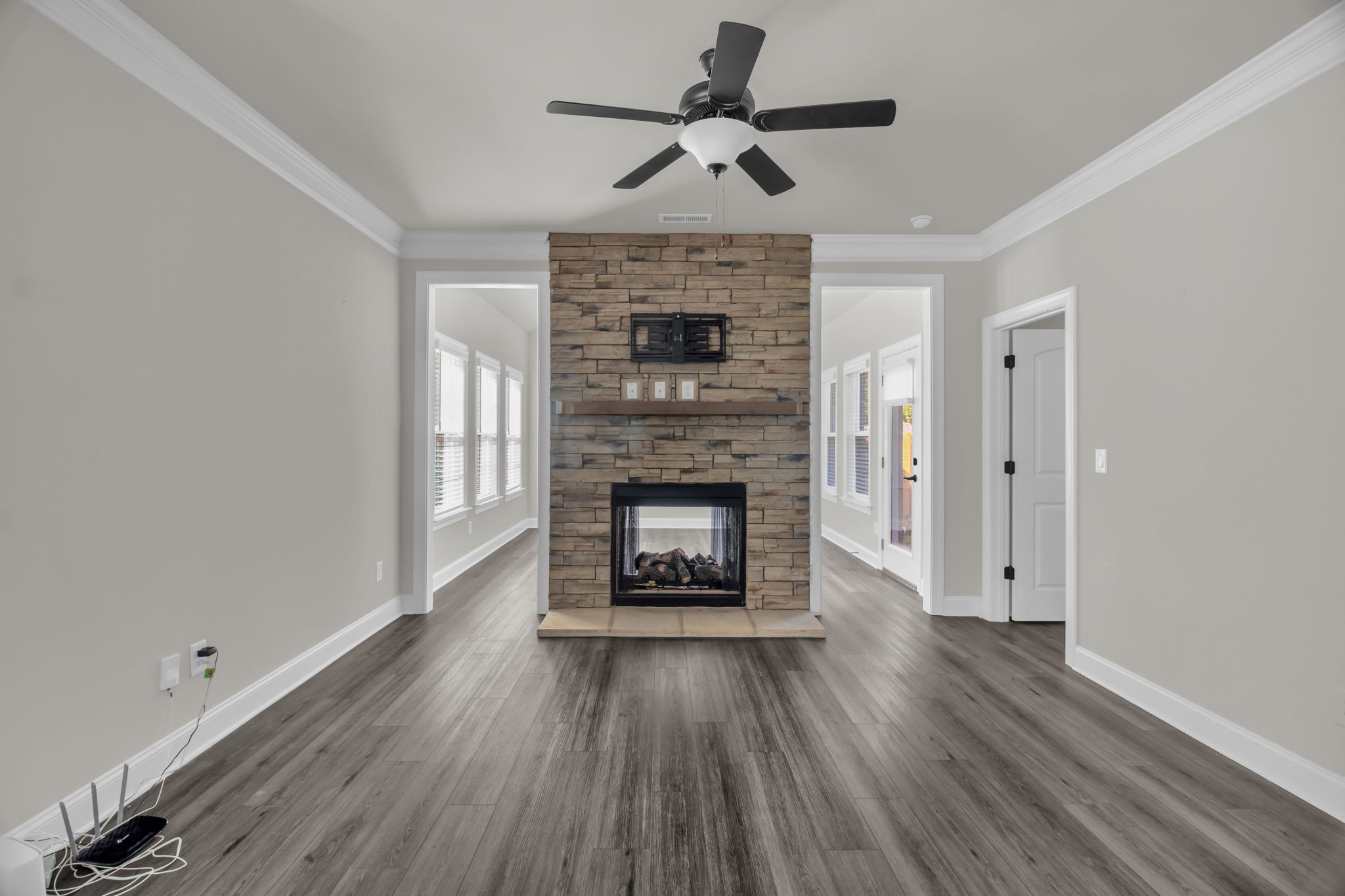 1901 Friedberg Village Dr-12