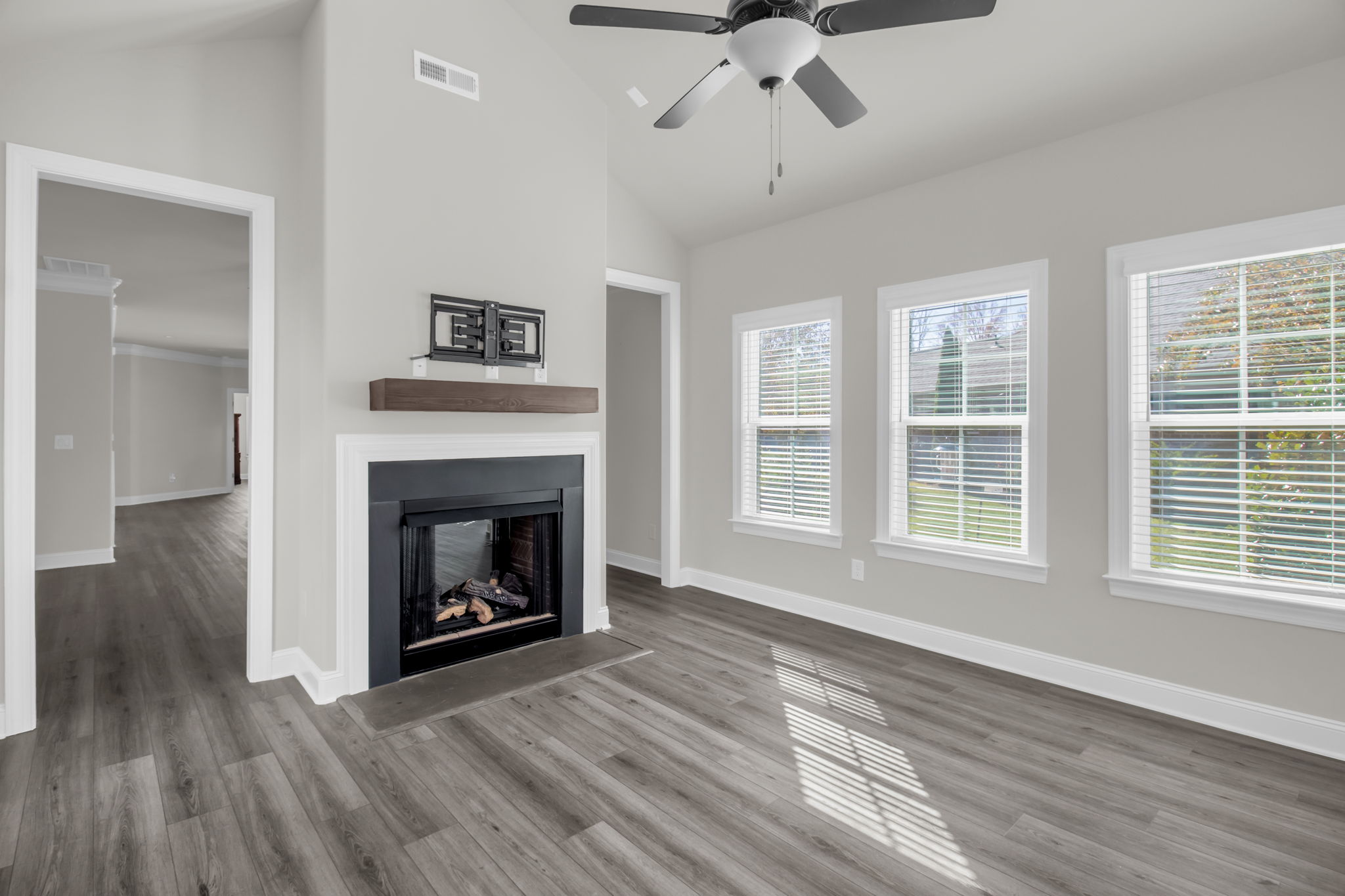 1901 Friedberg Village Dr-20